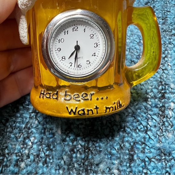 Zelda Wisdom 2006 Had Beer Want Milk Mini Clock Bulldog Figurine - Picture 4 of 10